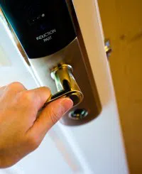 Phoenix Quickly Locksmith Phoenix, AZ 602-687-4458 - comm-01